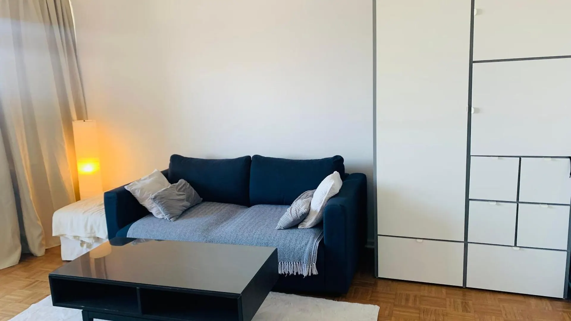 Business Messe Apartment & Wellness Spa Dusseldorf